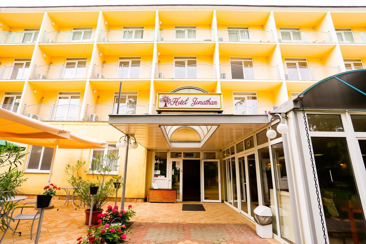 Solaris Hotel Balatonföldvár エクステリア 写真